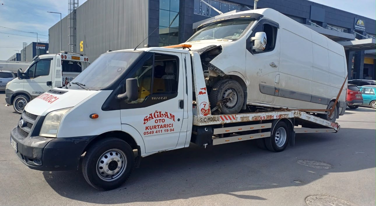 Arızalı panelvan çekme – Sakarya oto kurtarma